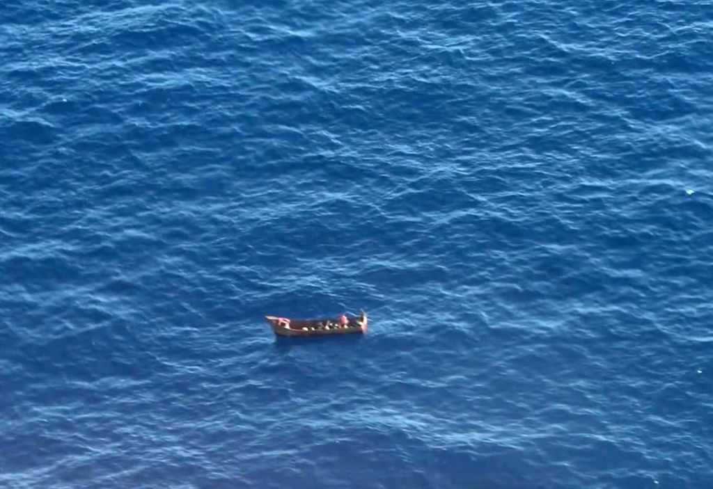 naufragio a Lampedusa, dispersi anche bambini