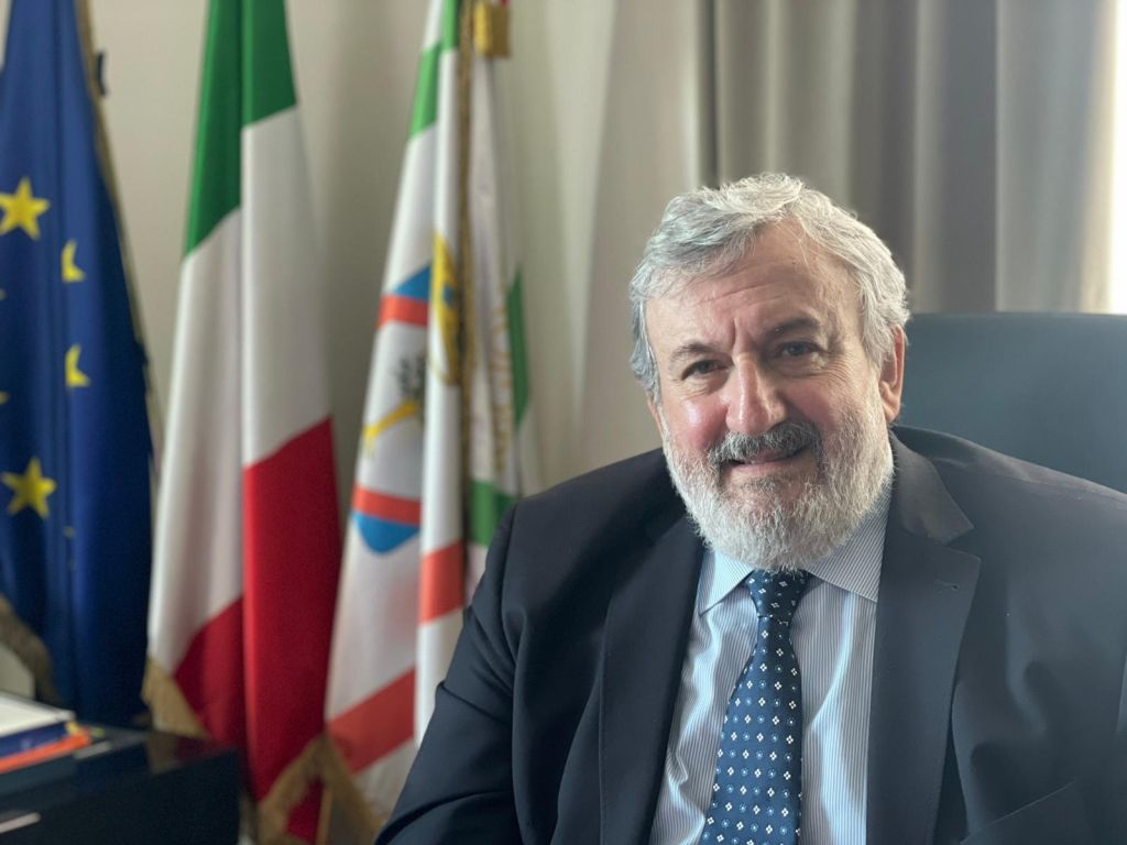 Puglia, Emiliano “Finanziati 56 progetti per invecchiamento attivo”