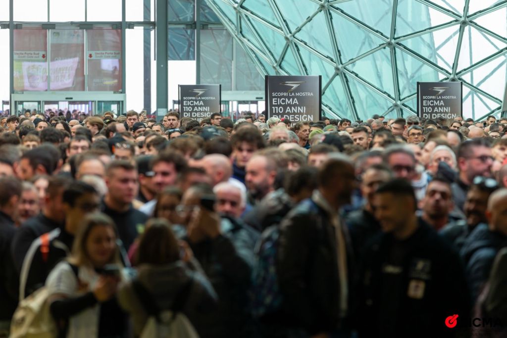 Eicma, lo spettacolo continua all’insegna di innovazione e sicurezza