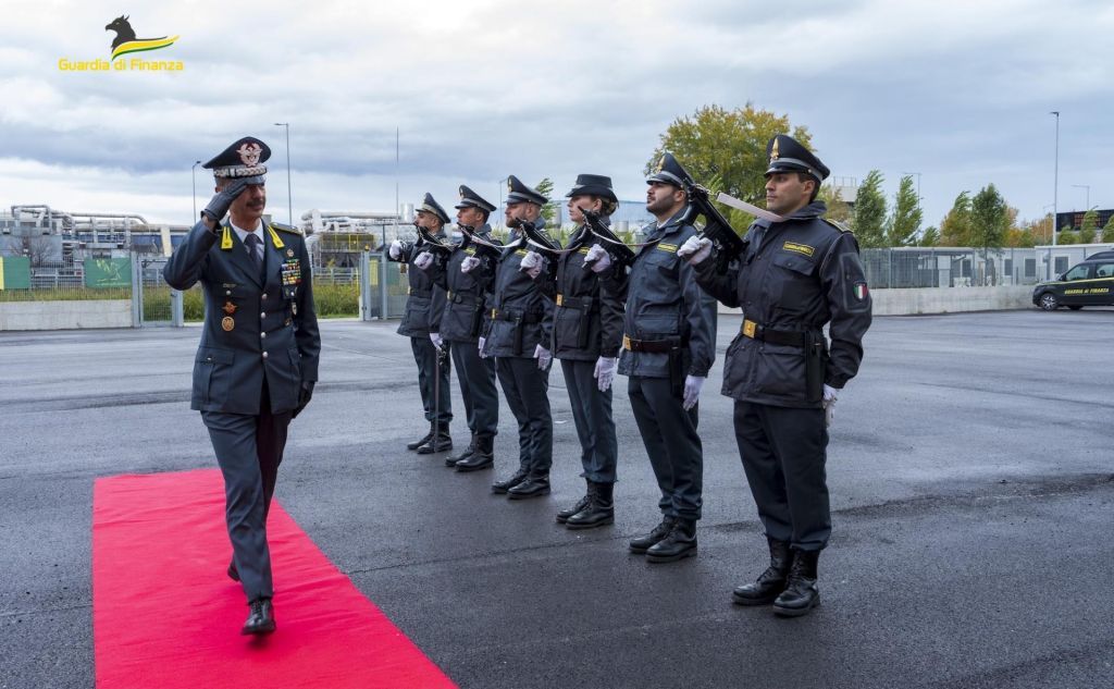 Abruzzo, Marsilio “Con nuova base aerea Gdf potenziamo sicurezza”