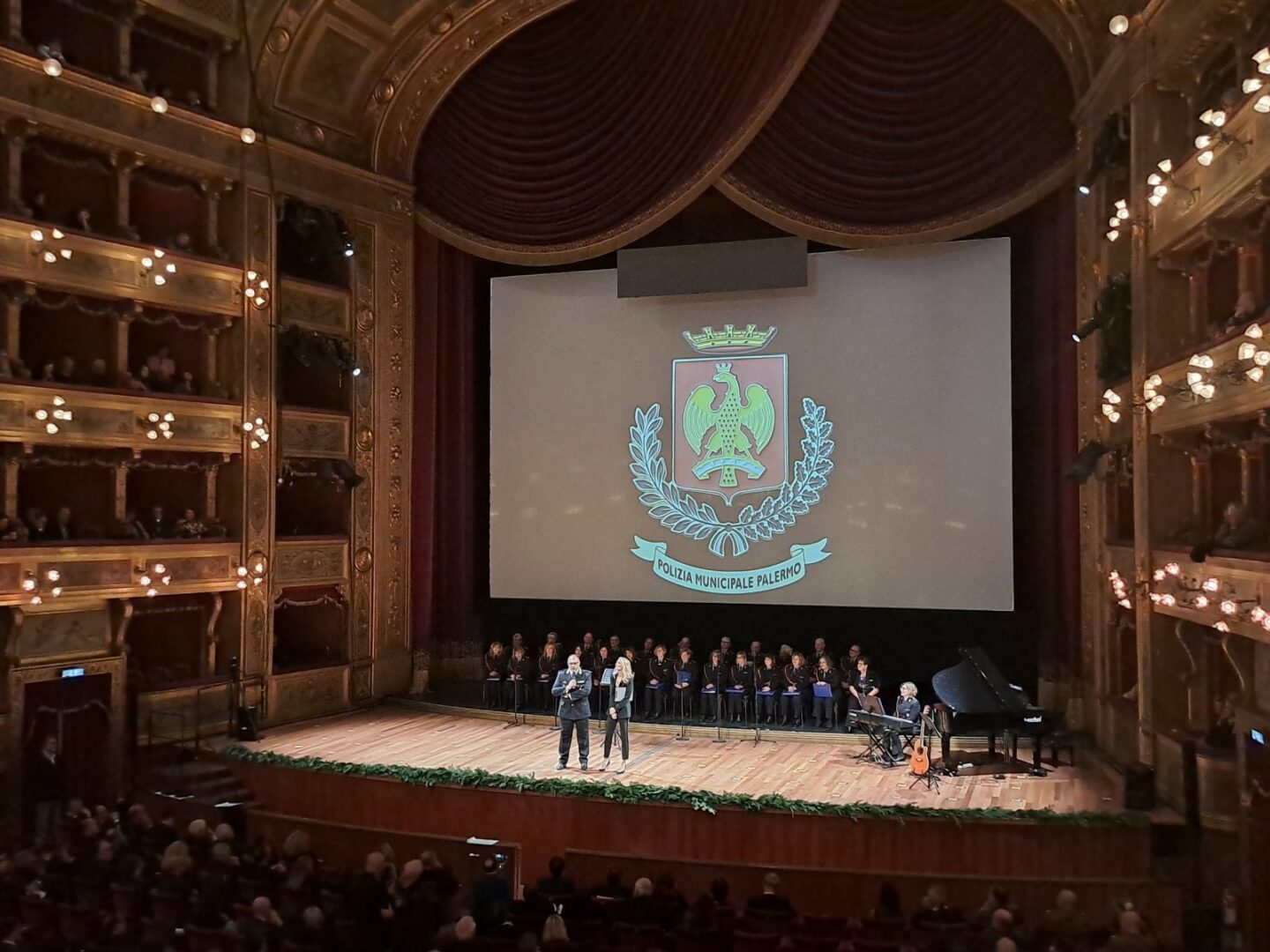 La Polizia Municipale di Palermo presenta il calendario 2025