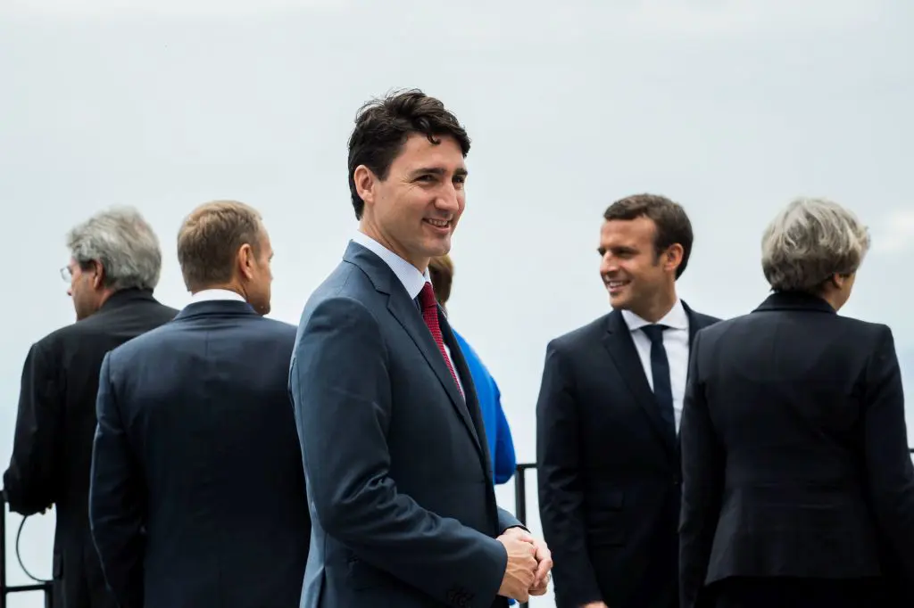 Canada, Trudeau si dimette da leader del Partito liberale e resterà premier ad interim