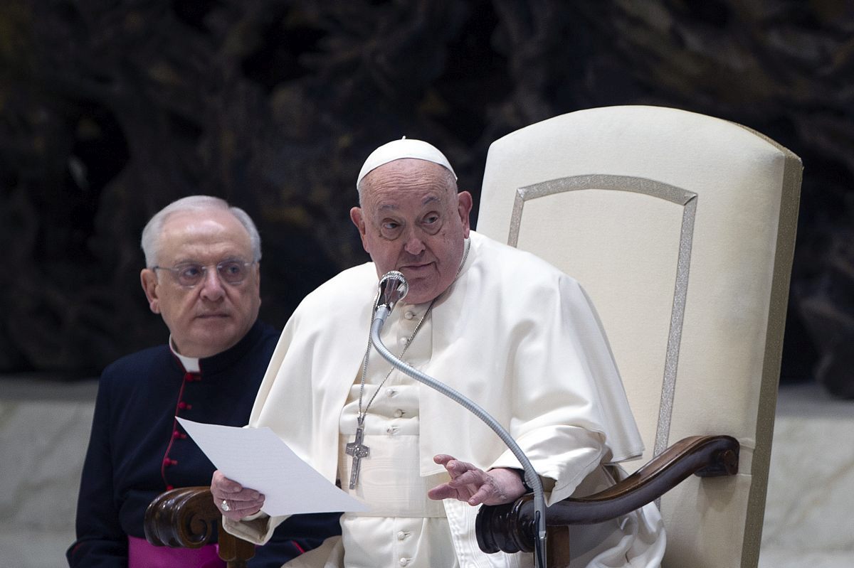 Per il Papa notte serena al “Gemelli”, continua la terapia