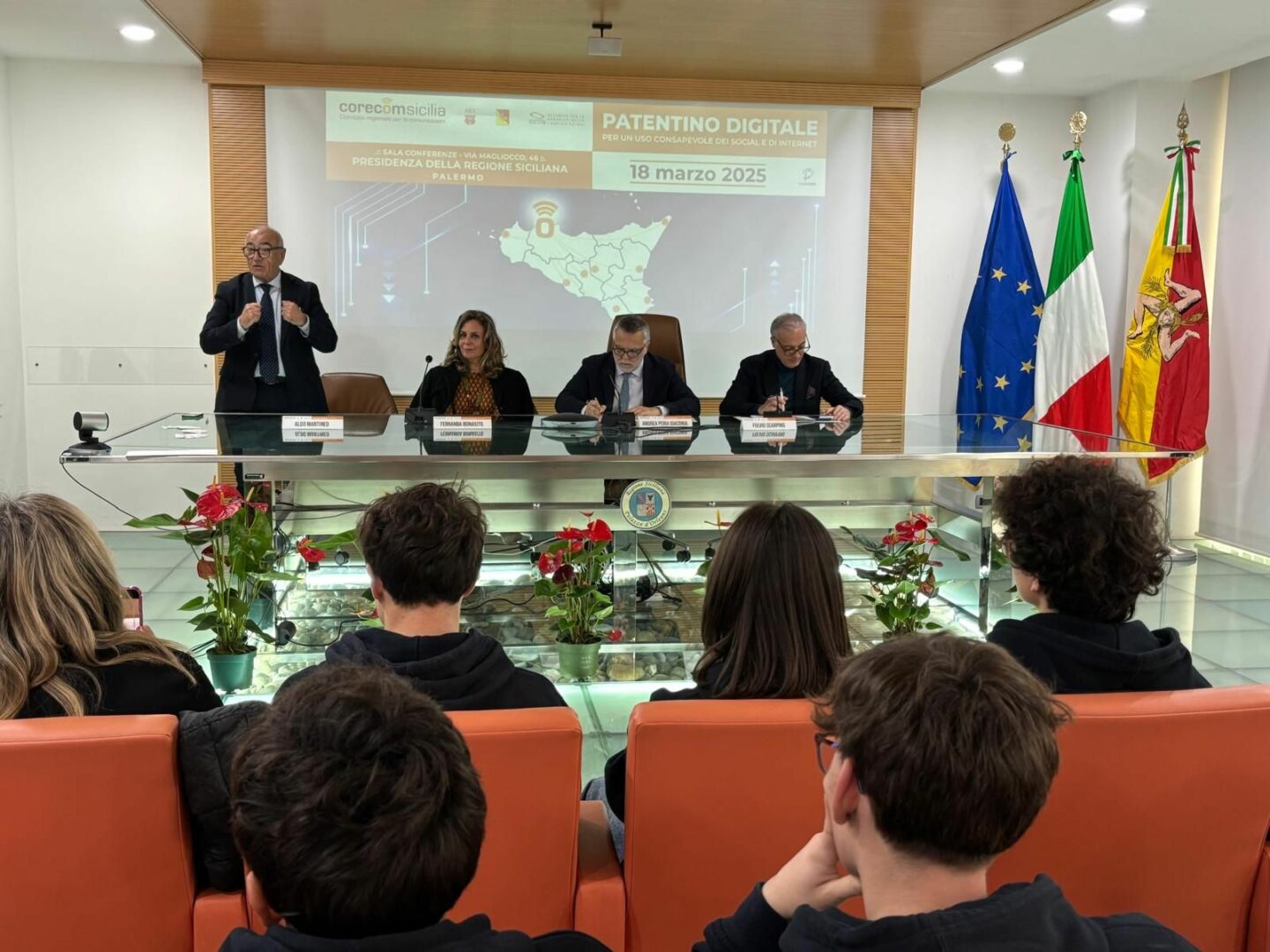 Corecom Sicilia consegna patentini digitali a 19 studenti di Siracusa