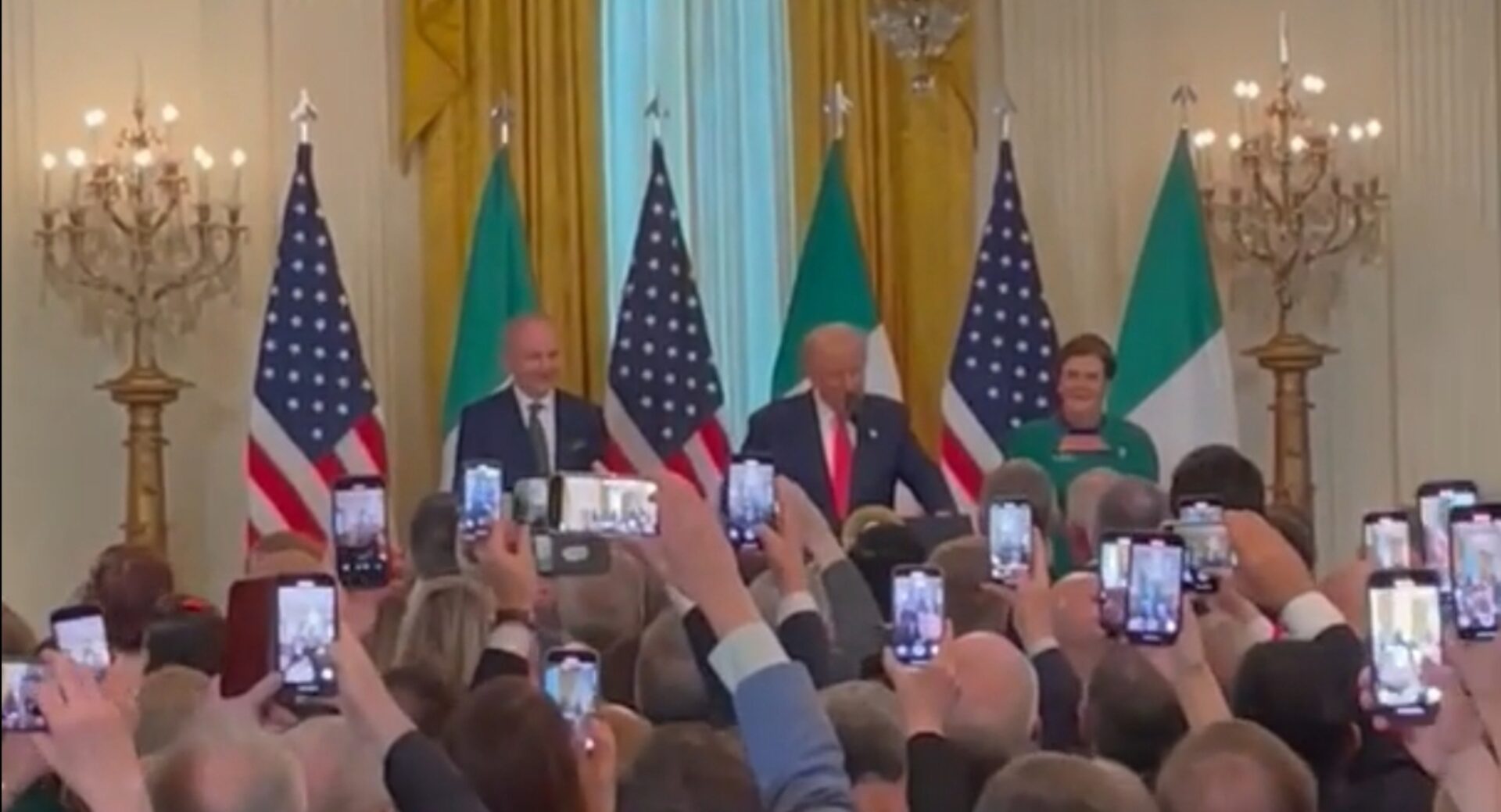 Trump e Martin celebrano San Patrizio alla Casa Bianca